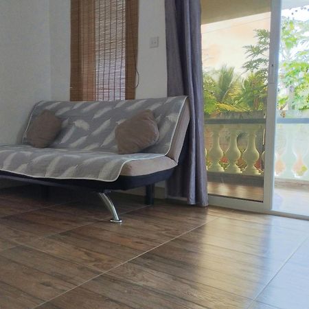 Dovass Self Catering Apartments 塔卡马卡 外观 照片