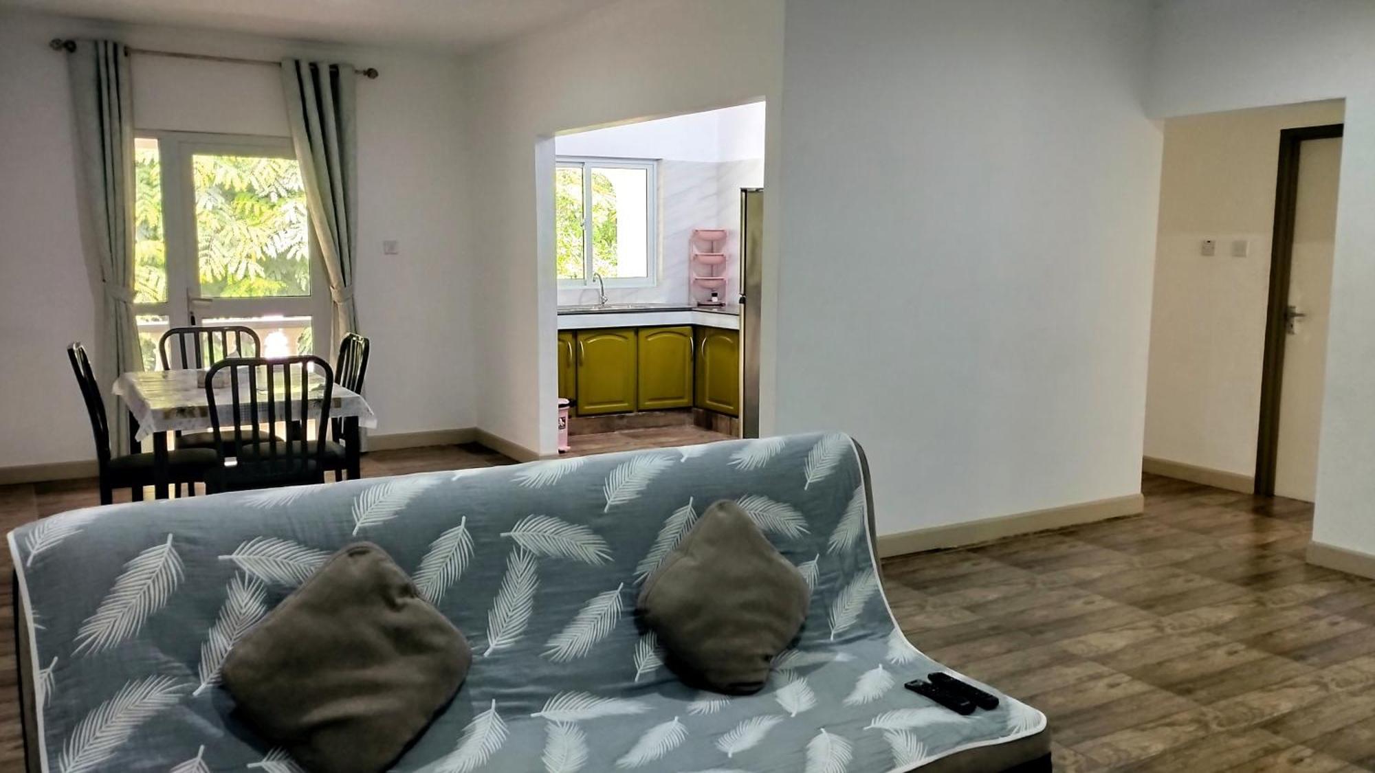 Dovass Self Catering Apartments 塔卡马卡 外观 照片