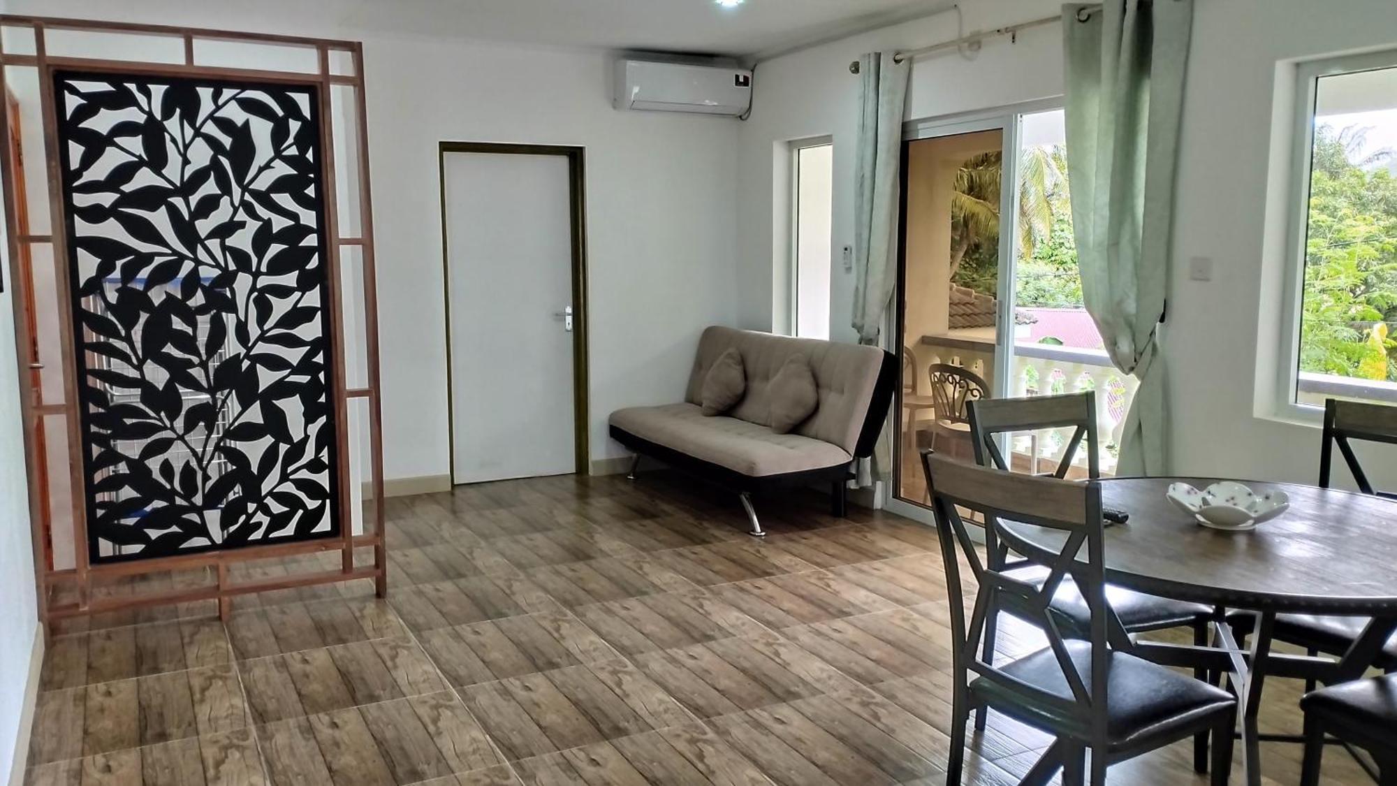 Dovass Self Catering Apartments 塔卡马卡 客房 照片
