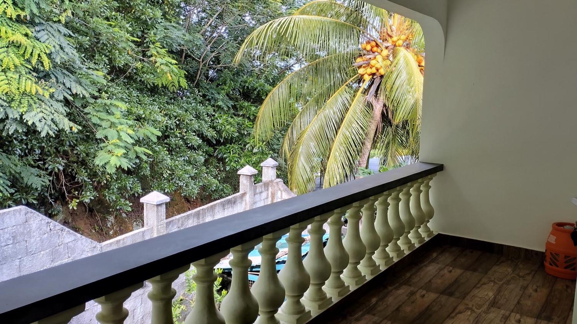 Dovass Self Catering Apartments 塔卡马卡 客房 照片